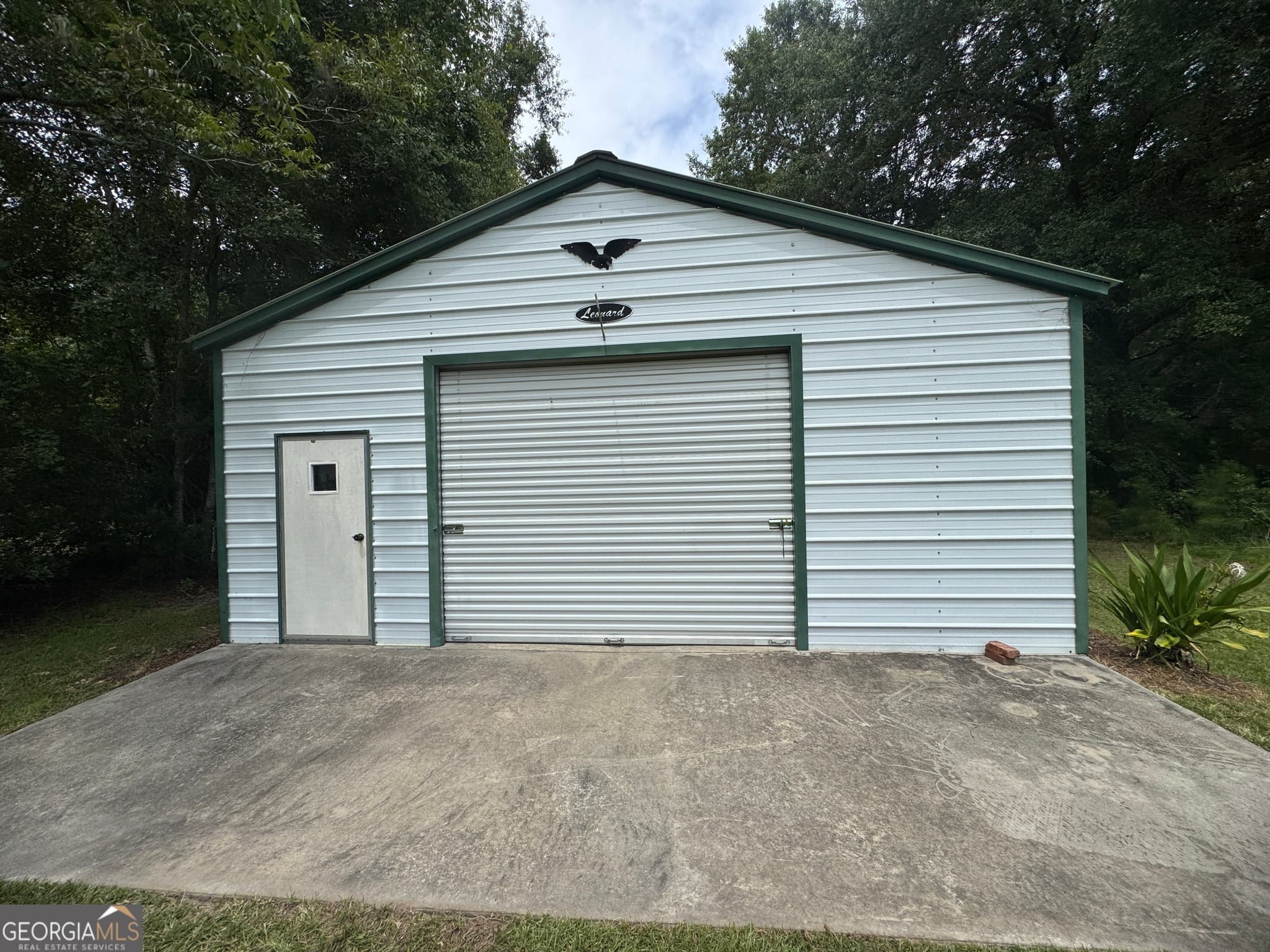 3 bedroom, 2 bathroom, 1,820 sq ft manufactured home,single family residence for sale at 7201 Bowen Road, Twin City, GA 30471 — photo 3