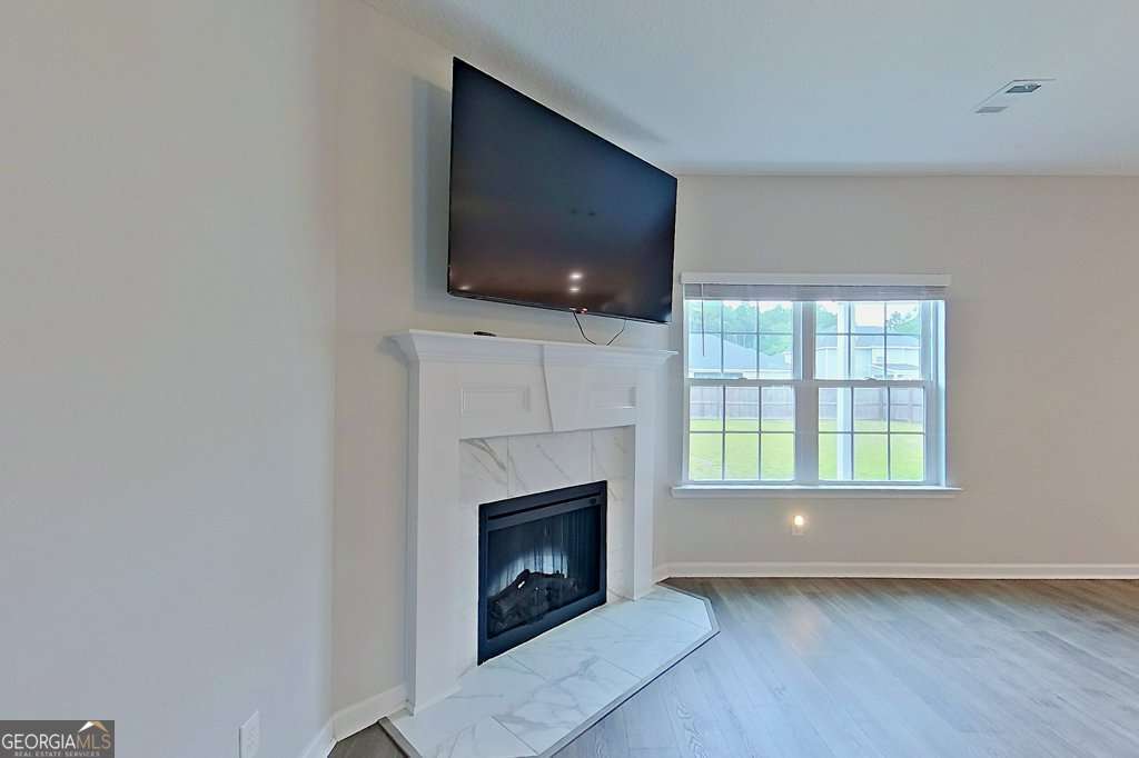 5 bedroom, 3 bathroom, 2,870 sq ft single family residence for sale at 309 Sapwood Way, Hinesville, GA 31313 — photo 8