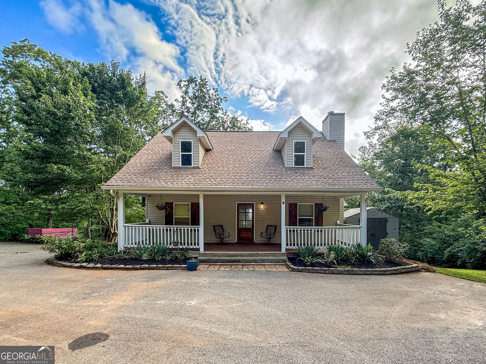 4 bedroom, 3.5 bathroom, 2,262 sq ft single family residence for sale at 1947 Ivy Mountain Road, Clarkesville, GA 30523 — photo 2