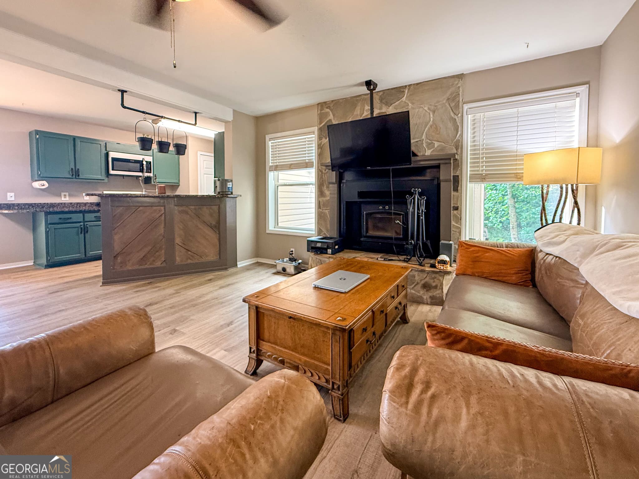 4 bedroom, 3.5 bathroom, 2,262 sq ft single family residence for sale at 1947 Ivy Mountain Road, Clarkesville, GA 30523 — photo 7