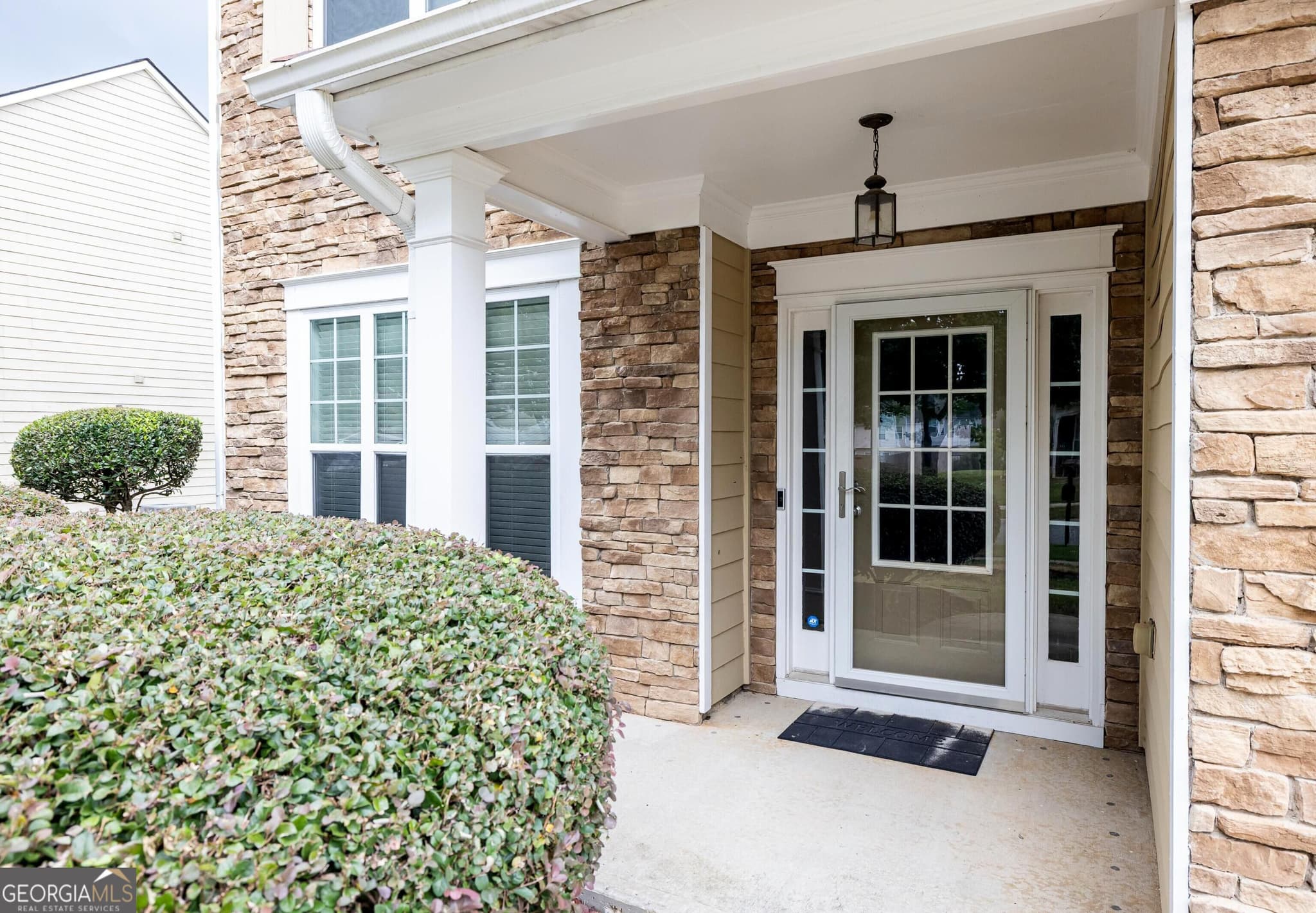 4 bedroom, 2.5 bathroom, 2,655 sq ft single family residence for sale at 5689 Sunlily Drive, South Fulton, GA 30349 — photo 5