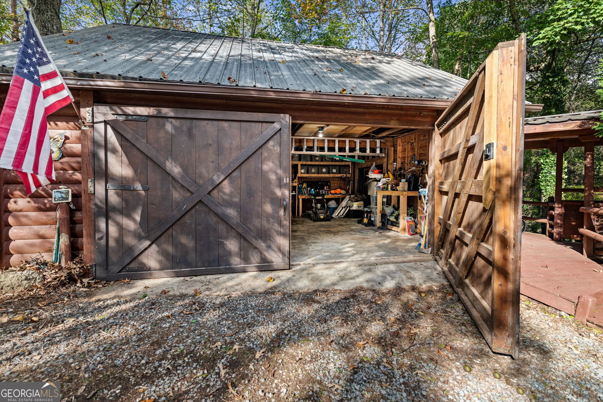2 bedroom, 4.5 bathroom, 2,130 sq ft cabin,single family residence for sale at 102 Frosty Mountain Road, Mineral Bluff, GA 30559 — photo 5