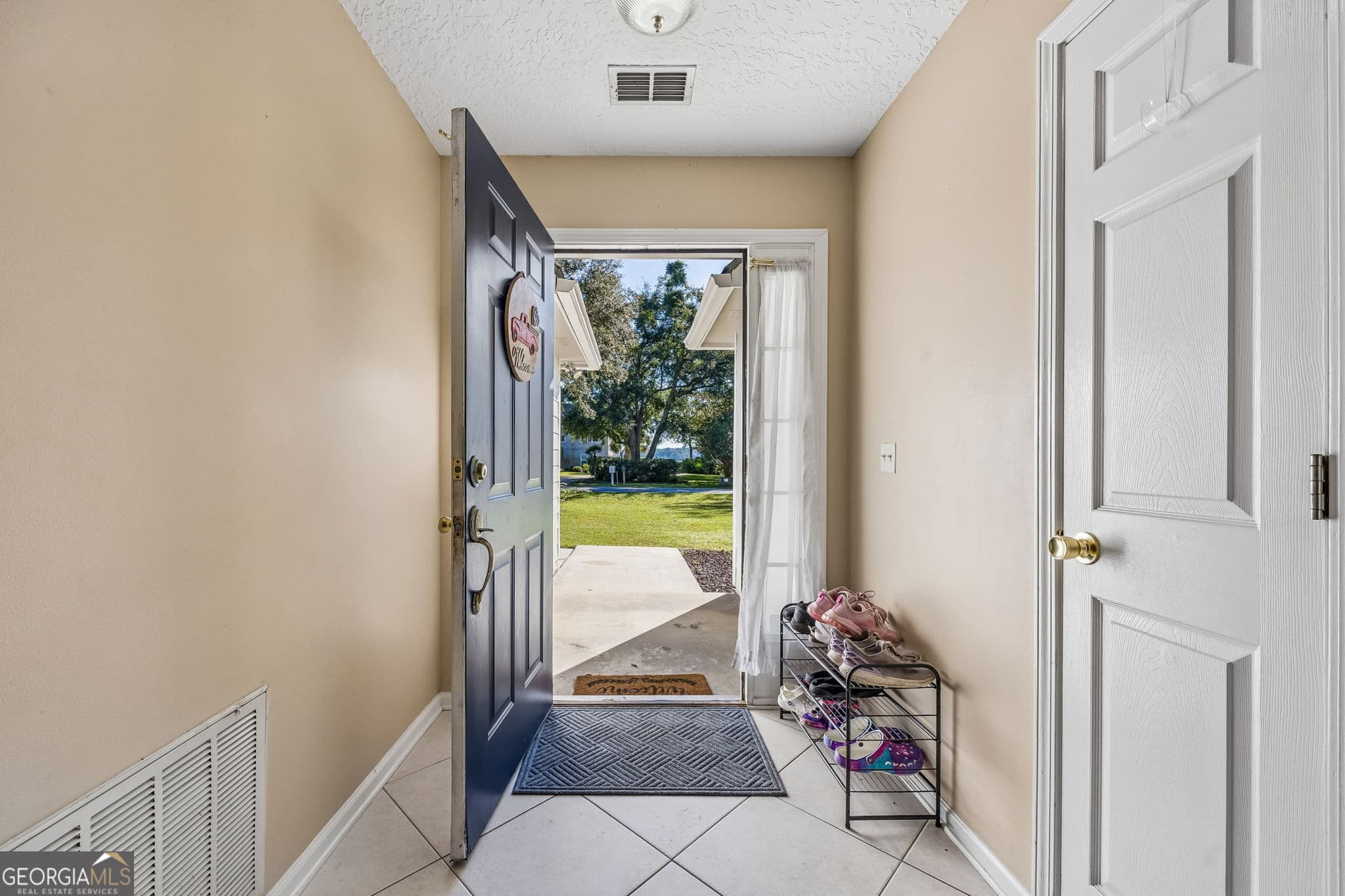3 bedroom, 2 bathroom, 1,872 sq ft single family residence for sale at 451 Marys Drive, Woodbine, GA 31569 — photo 6