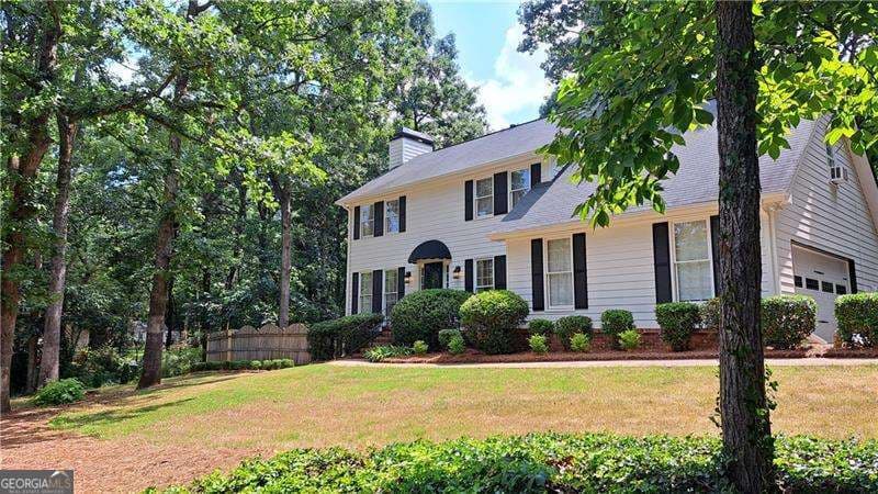 3 bedroom, 3 bathroom, 2,134 sq ft single family residence for sale at 110 Acorn Drive, Mcdonough, GA 30253 — photo 5