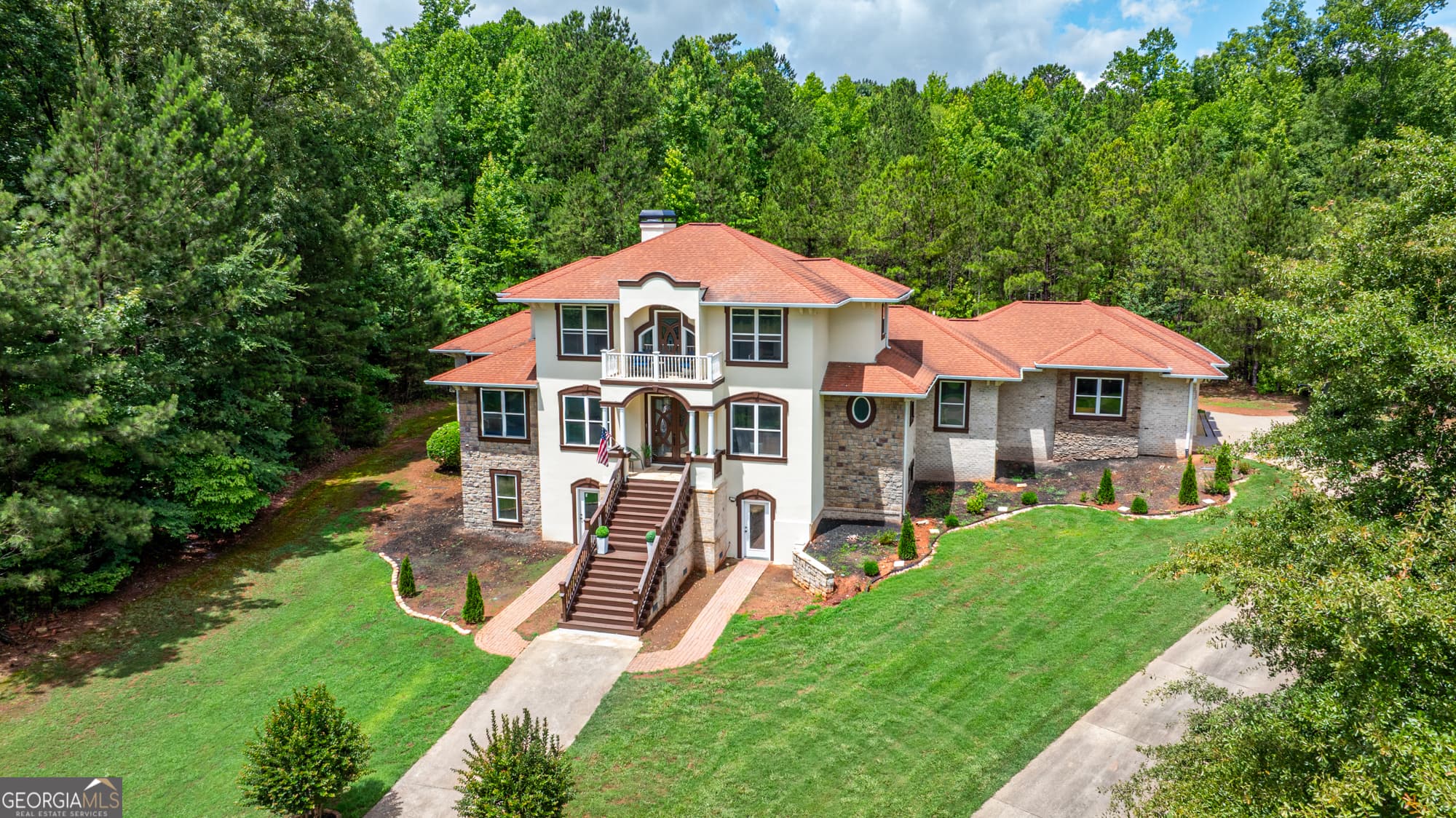 6 bedroom, 4.5 bathroom, 7,720 sq ft single family residence for sale at 2089 HIghway 85, Fayetteville, GA 30215 — photo 3