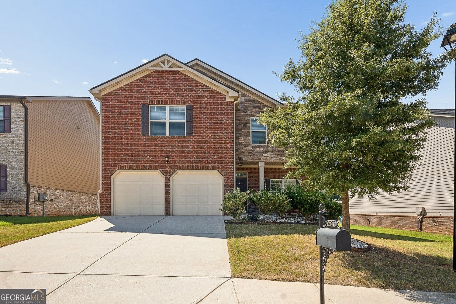 4 bedroom, 2.5 bathroom, 2,327 sq ft single family residence for rent at 462 Fredrick Drive, Mcdonough, GA 30253 for $2,500 a month