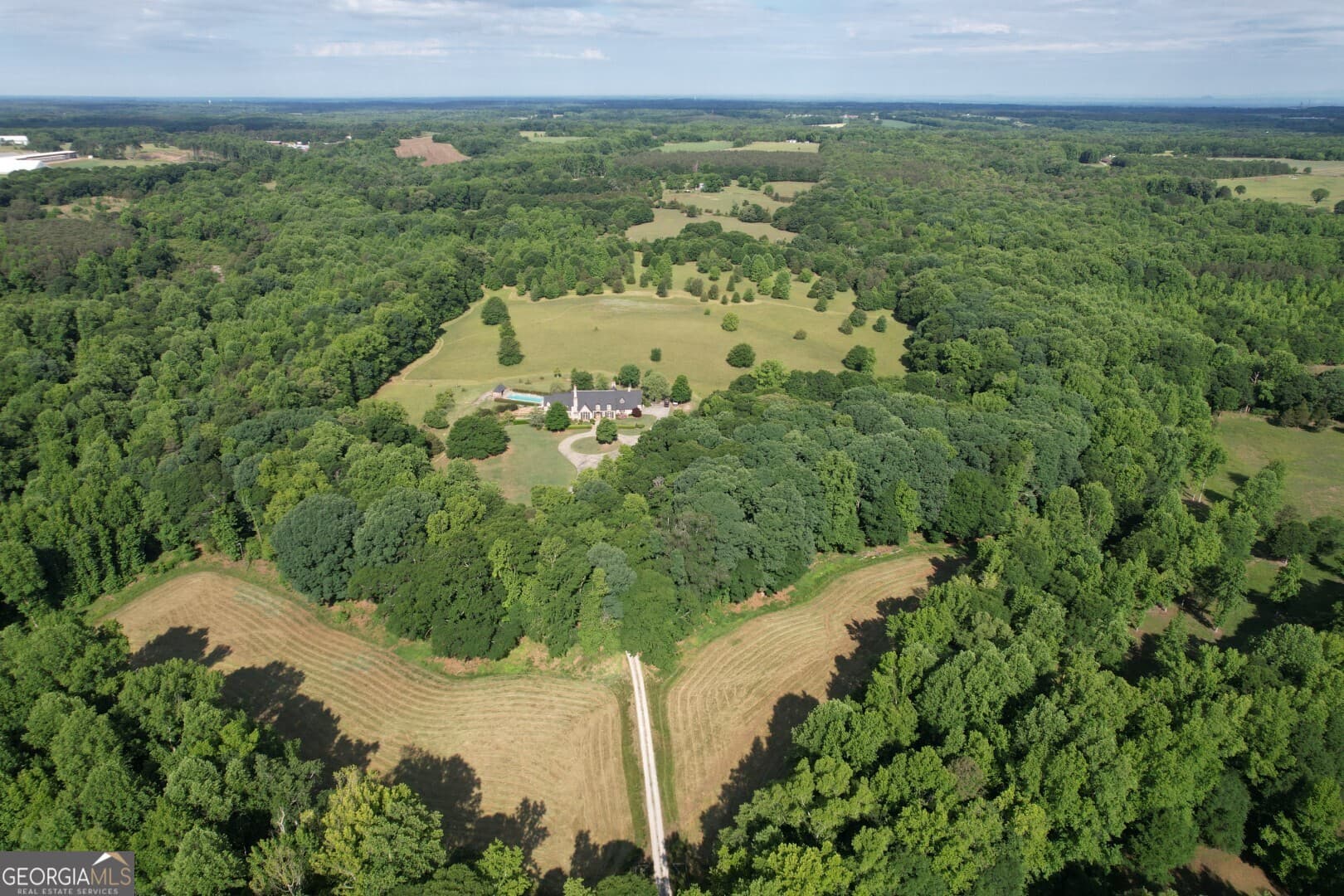 6 bedroom, 7 bathroom, 6,929 sq ft farm for sale at 1298 Ray Weaver Road, Canon, GA 30520 — photo 2