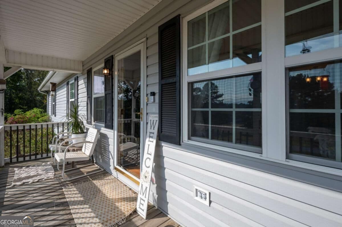 3 bedroom, 2 bathroom, 1,100 sq ft single family residence for sale at 106 Webb Drive, Calhoun, GA 30701 — photo 5