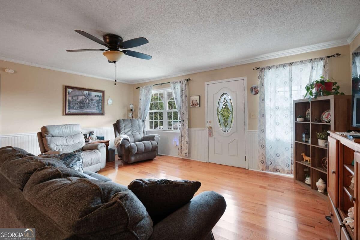 3 bedroom, 2 bathroom, 1,100 sq ft single family residence for sale at 106 Webb Drive, Calhoun, GA 30701 — photo 9