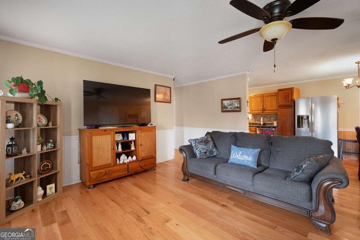 3 bedroom, 2 bathroom, 1,100 sq ft single family residence for sale at 106 Webb Drive, Calhoun, GA 30701 — photo 8