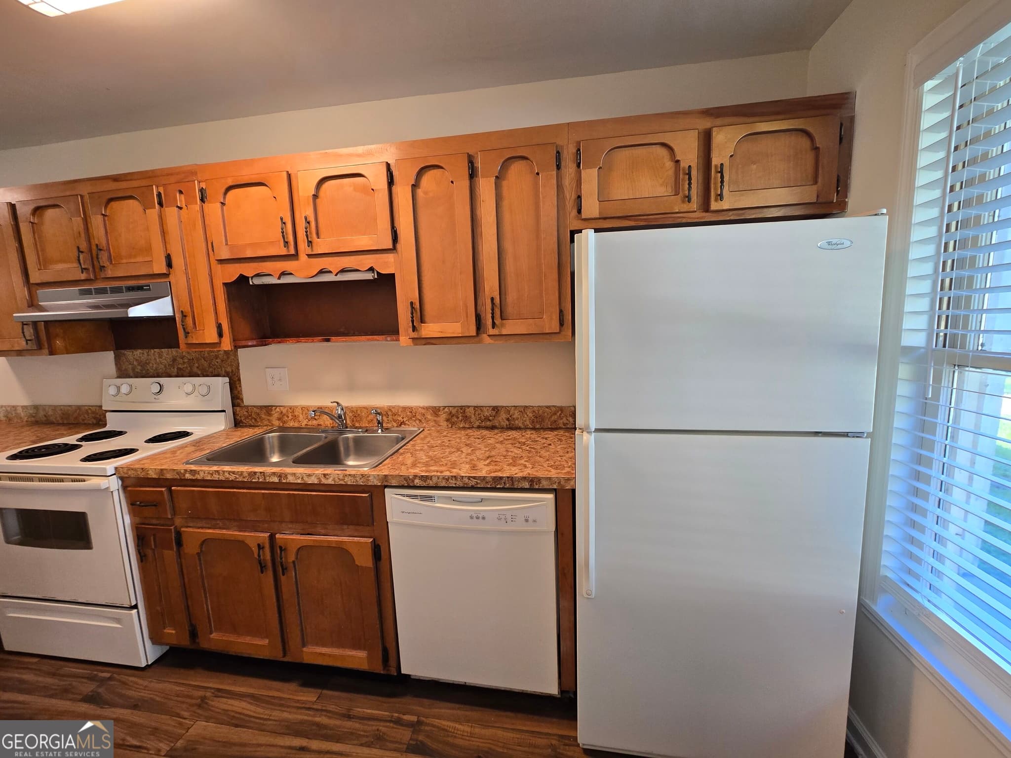 2 bedroom, 1 bathroom, 936 sq ft duplex for rent at 413 S East St, Kingsland, GA 31548 for $1,200 a month — photo 6