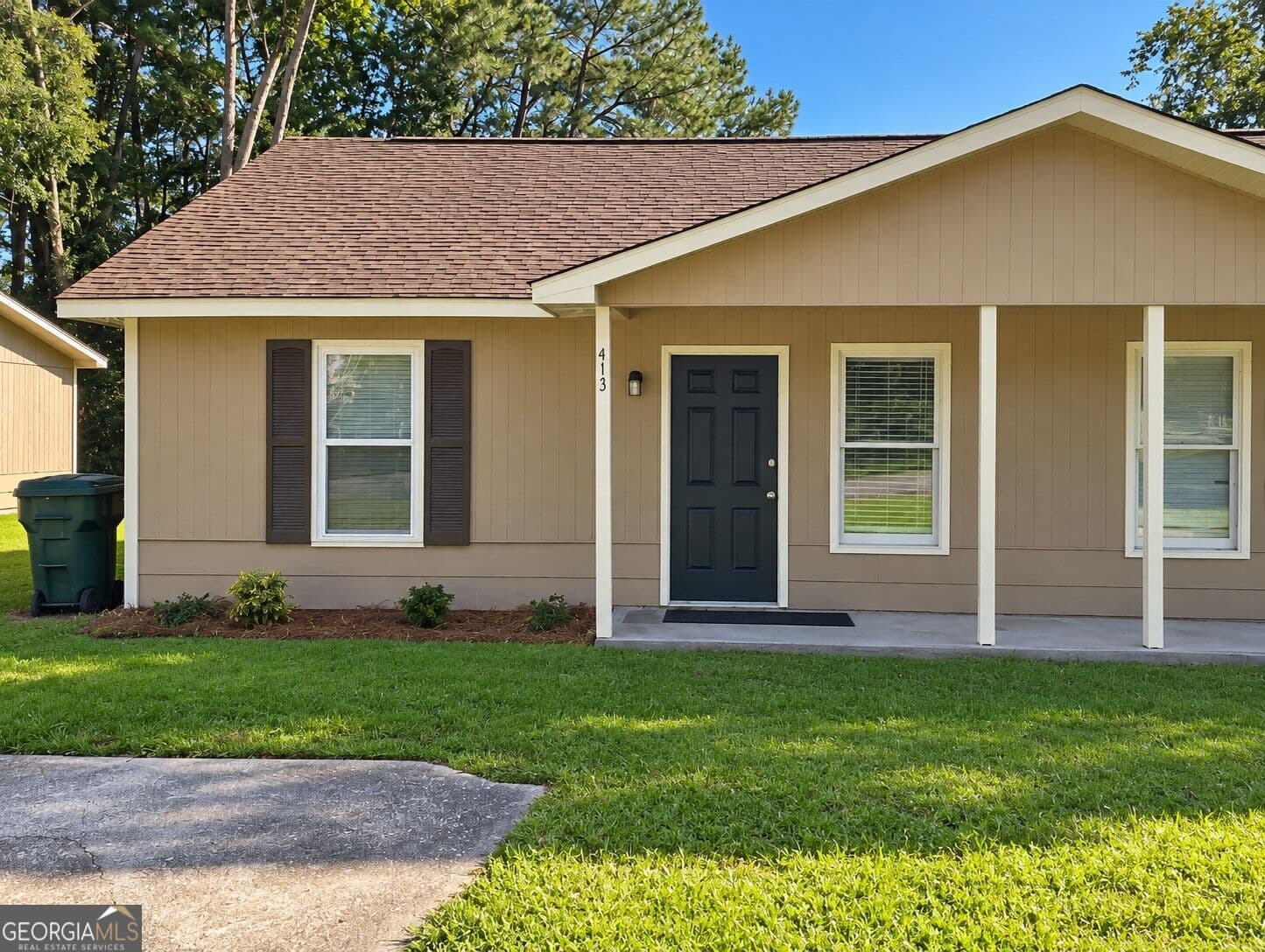 2 bedroom, 1 bathroom, 936 sq ft duplex for rent at 413 S East St, Kingsland, GA 31548 for $1,200 a month — photo 3