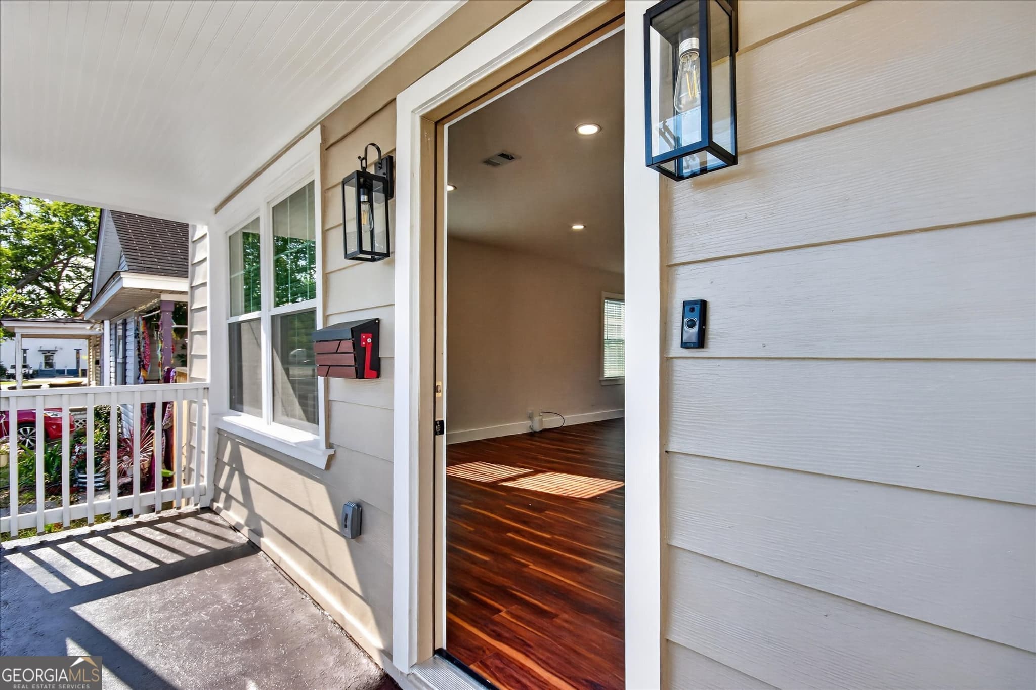2 bedroom, 1 bathroom single family residence for sale at 1011 Richards Street, Savannah, GA 31415 — photo 3