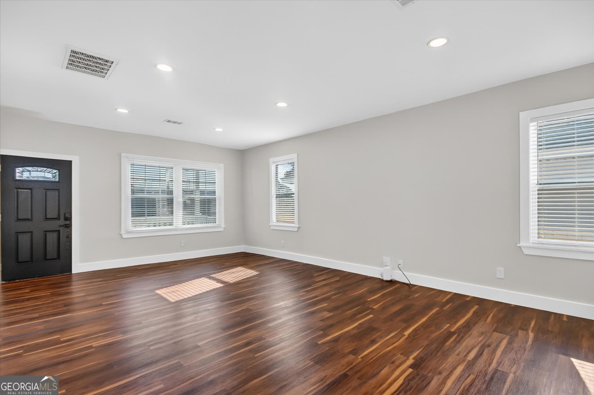 2 bedroom, 1 bathroom single family residence for sale at 1011 Richards Street, Savannah, GA 31415 — photo 5