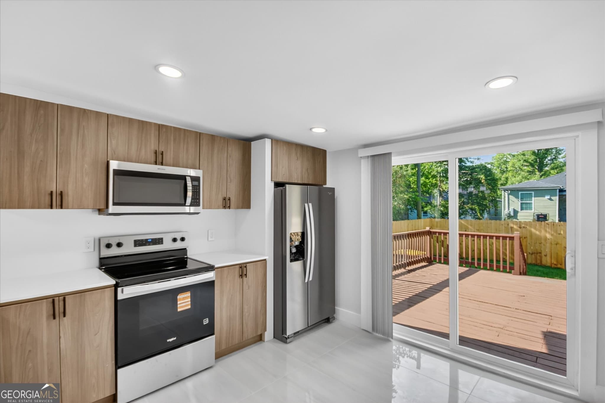 2 bedroom, 1 bathroom single family residence for sale at 1011 Richards Street, Savannah, GA 31415 — photo 9