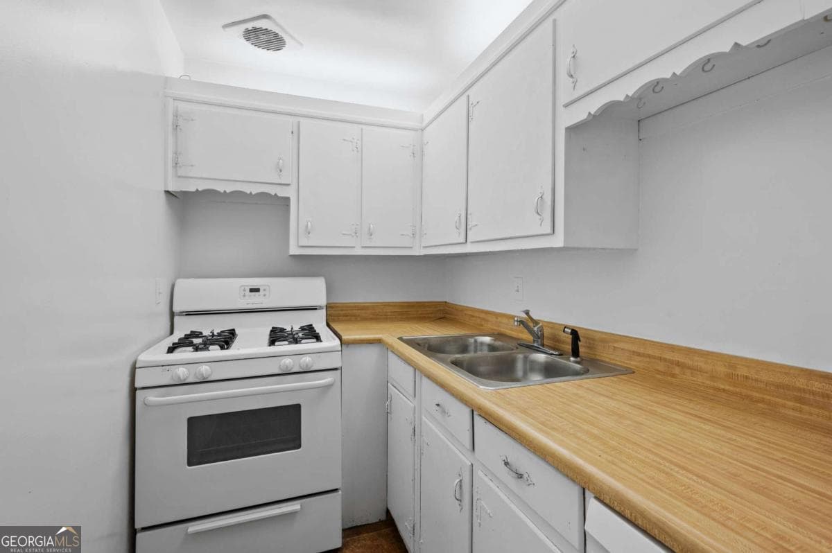 1 bedroom, 1 bathroom, 600 sq ft apartment for rent at 11 Peachtree Hills Avenue B5, Atlanta, GA 30305 for $1,000 a month — photo 7