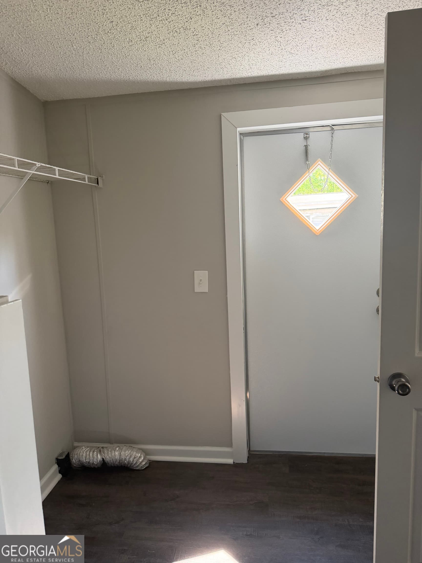 4 bedroom, 2 bathroom manufactured home,single family residence for sale at 405 Windsor Parkway # 405W, Hampton, GA 30228 — photo 8