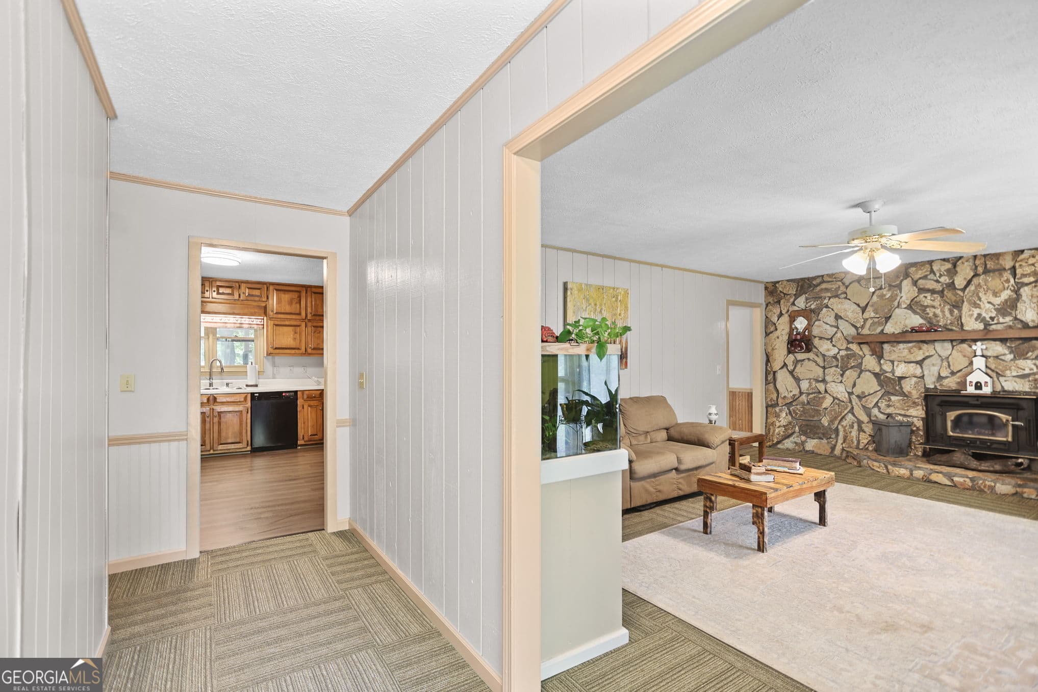 3 bedroom, 2 bathroom, 1,749 sq ft single family residence under contract at 1176 County Rd 17, Roanoke, AL 36274 — photo 8