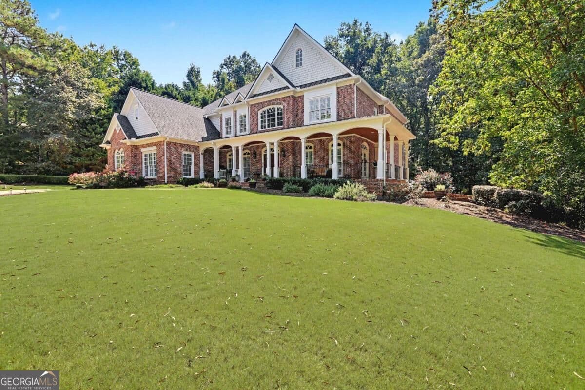 7 bedroom, 7 bathroom, 8,667 sq ft single family residence for sale at 15945 Meadow King Way, Milton, GA 30004 — photo 2