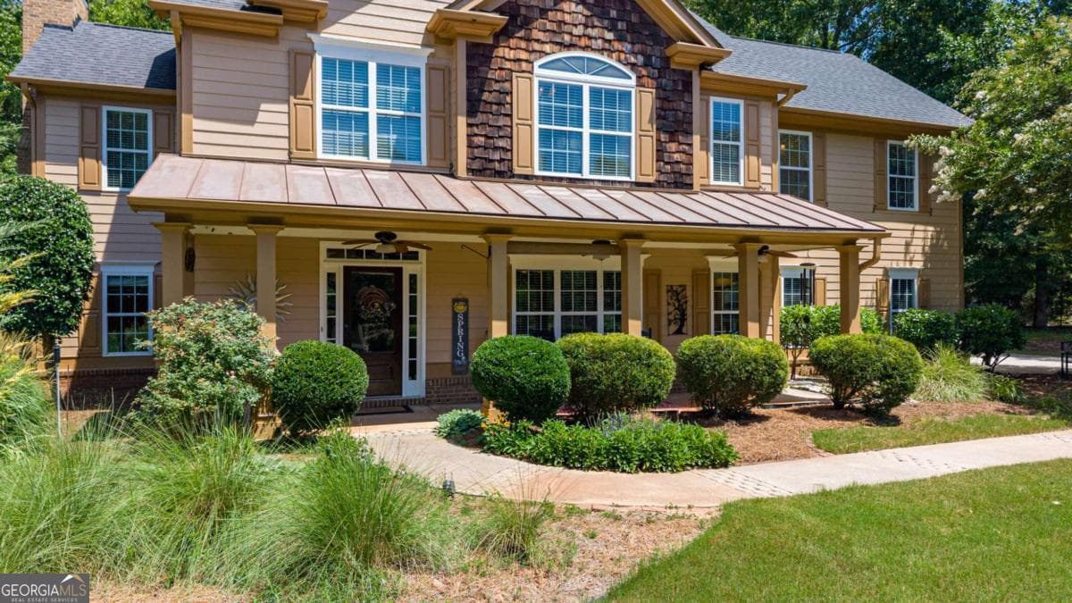 4 bedroom, 2.5 bathroom, 2,720 sq ft single family residence for sale at 2103 Whitlow View Drive, Bishop, GA 30621 — photo 2