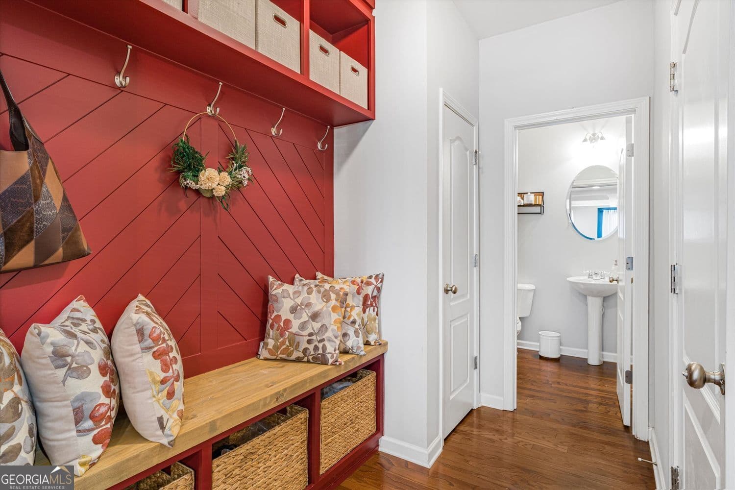 3 bedroom, 2.5 bathroom, 2,005 sq ft townhouse for sale at 7643 Bucknell Terrace, Fairburn, GA 30213 — photo 5