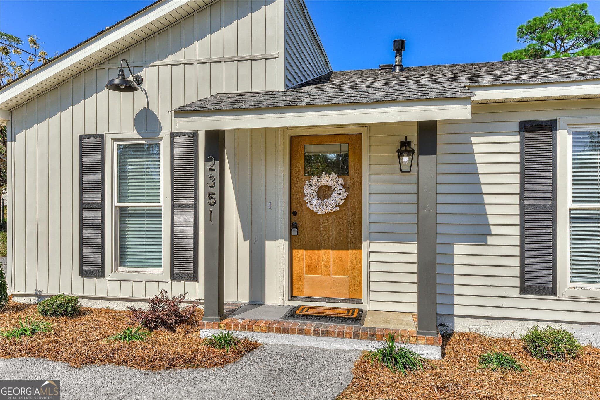 4 bedroom, 2 bathroom, 1,980 sq ft single family residence for sale at 2351 Travis Pines Drive, Augusta, GA 30906 — photo 2