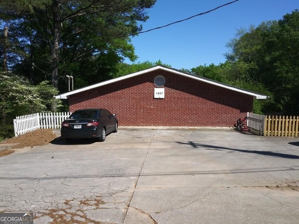 2 bedroom, 1 bathroom quadruplex for rent at 1457 Railroad Avenue 4, Sugar Hill, GA 30518 for $1,200 a month — photo 1 of 1