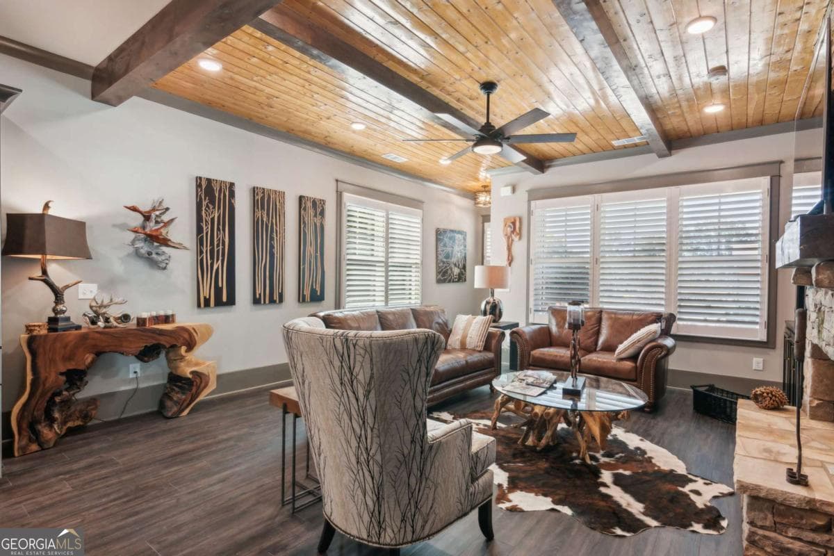 3 bedroom, 3 bathroom, 2,368 sq ft townhouse for sale at 85 Villa Vista 30, Jasper, GA 30143 — photo 5