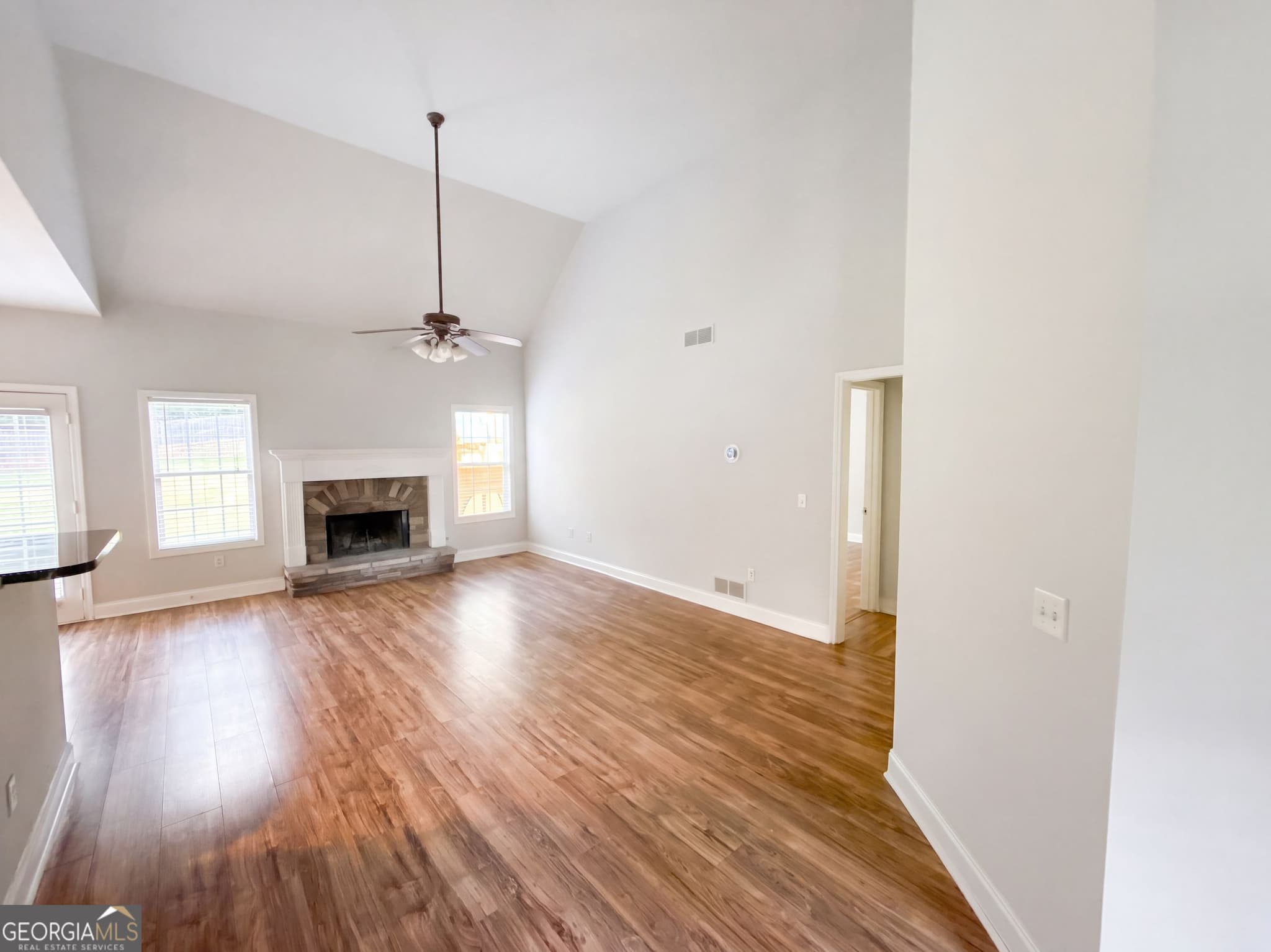 6 bedroom, 3 bathroom, 3,498 sq ft single family residence for sale at 8230 Mossybrook Lane, Douglasville, GA 30135 — photo 3
