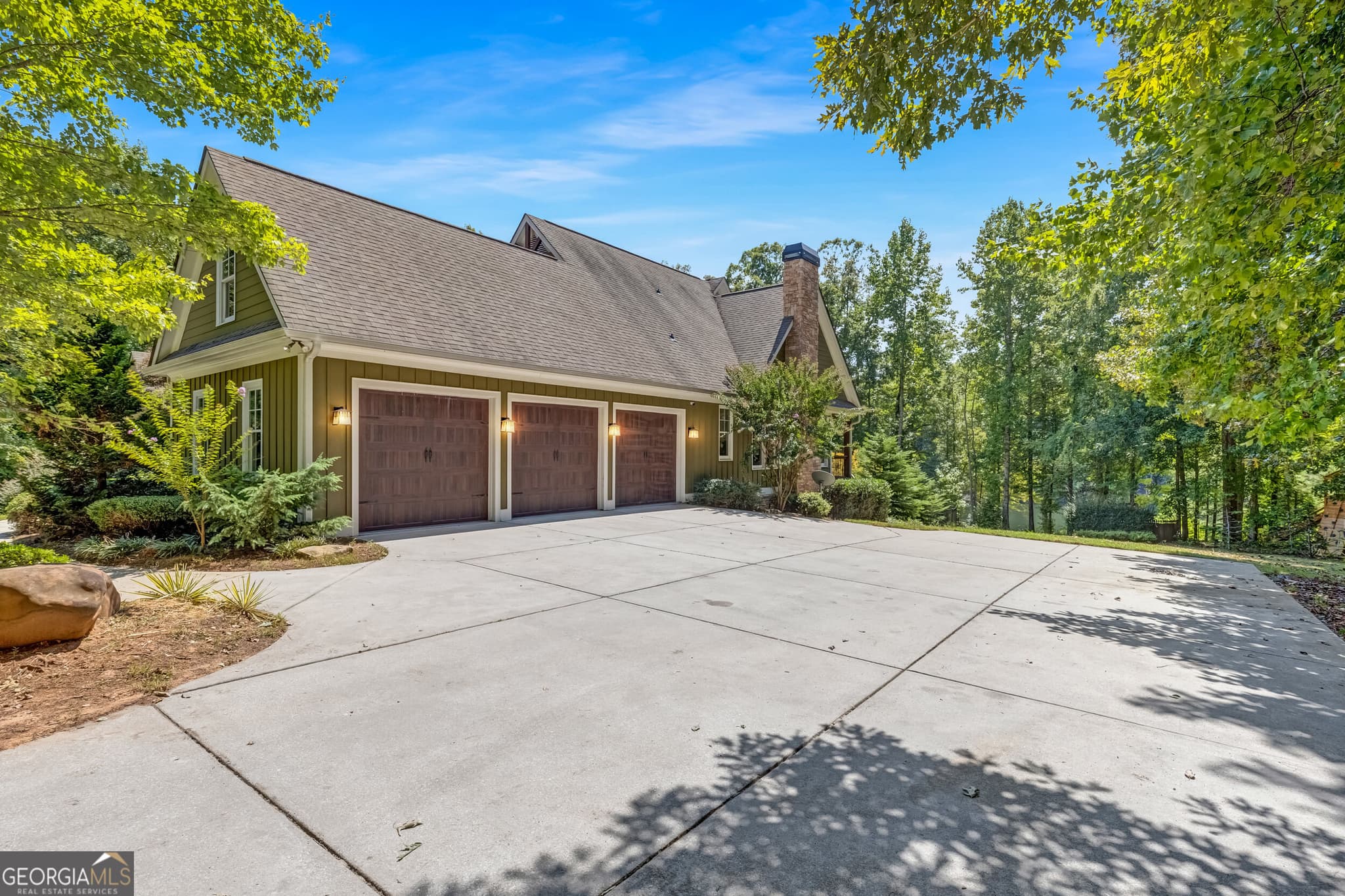5 bedroom, 5 bathroom, 6,019 sq ft single family residence for sale at 190 Dukes Court, Brooks, GA 30205 — photo 9