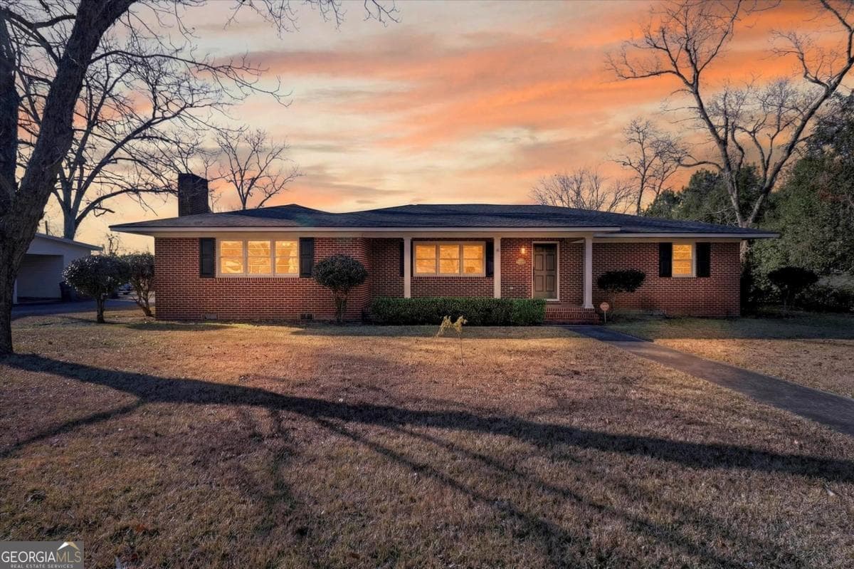 111 E Banks Street, Glennville, GA 30427 — most recent listing photo