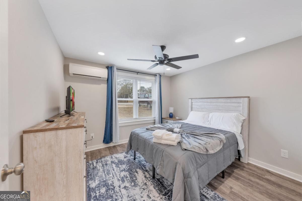 2 bedroom, 1 bathroom, 700 sq ft apartment for rent at 243 Georgia Avenue APT C, Bremen, GA 30110 for $2,600 a month — photo 3