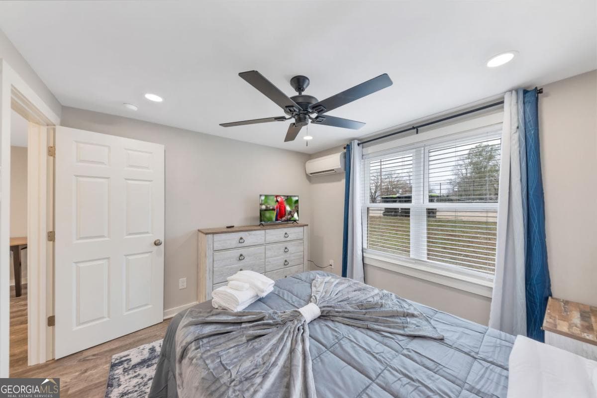 2 bedroom, 1 bathroom, 700 sq ft apartment for rent at 243 Georgia Avenue APT C, Bremen, GA 30110 for $2,600 a month — photo 4