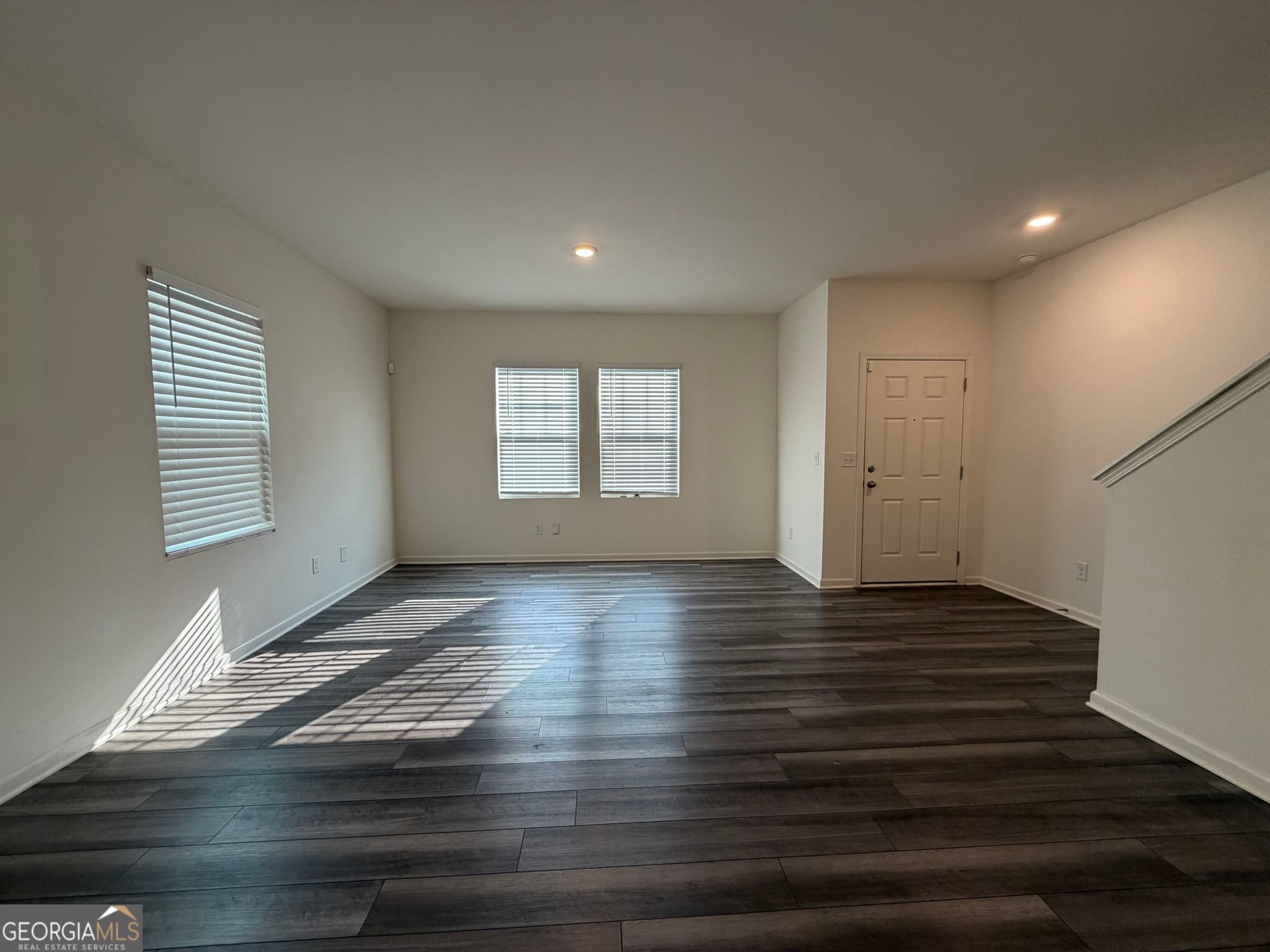 3 bedroom, 2.5 bathroom, 1,594 sq ft townhouse for rent at 2692 Toucan Way, Atlanta, GA 30331 for $2,050 a month — photo 2
