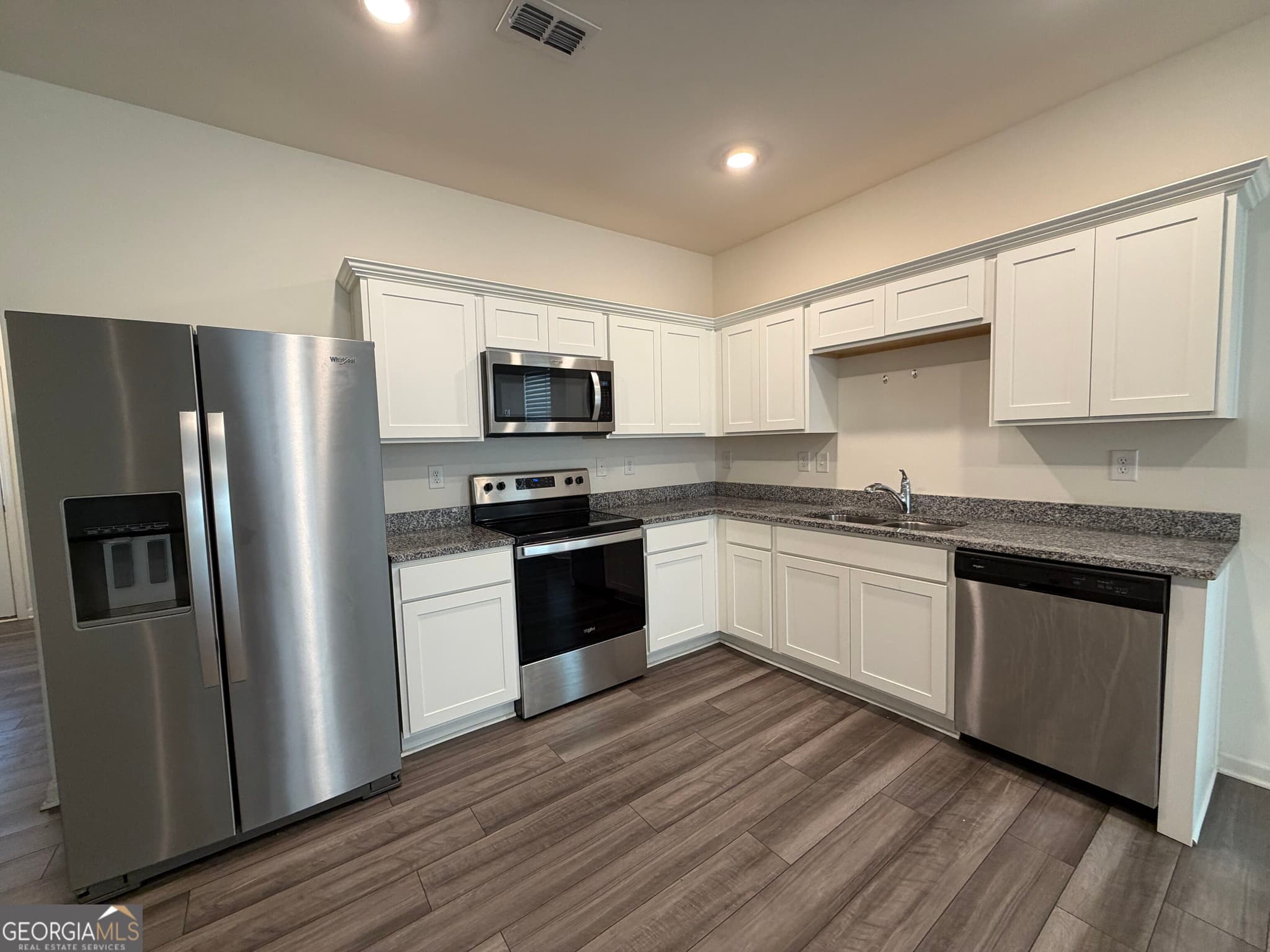 3 bedroom, 2.5 bathroom, 1,594 sq ft townhouse for rent at 2692 Toucan Way, Atlanta, GA 30331 for $2,050 a month — photo 7