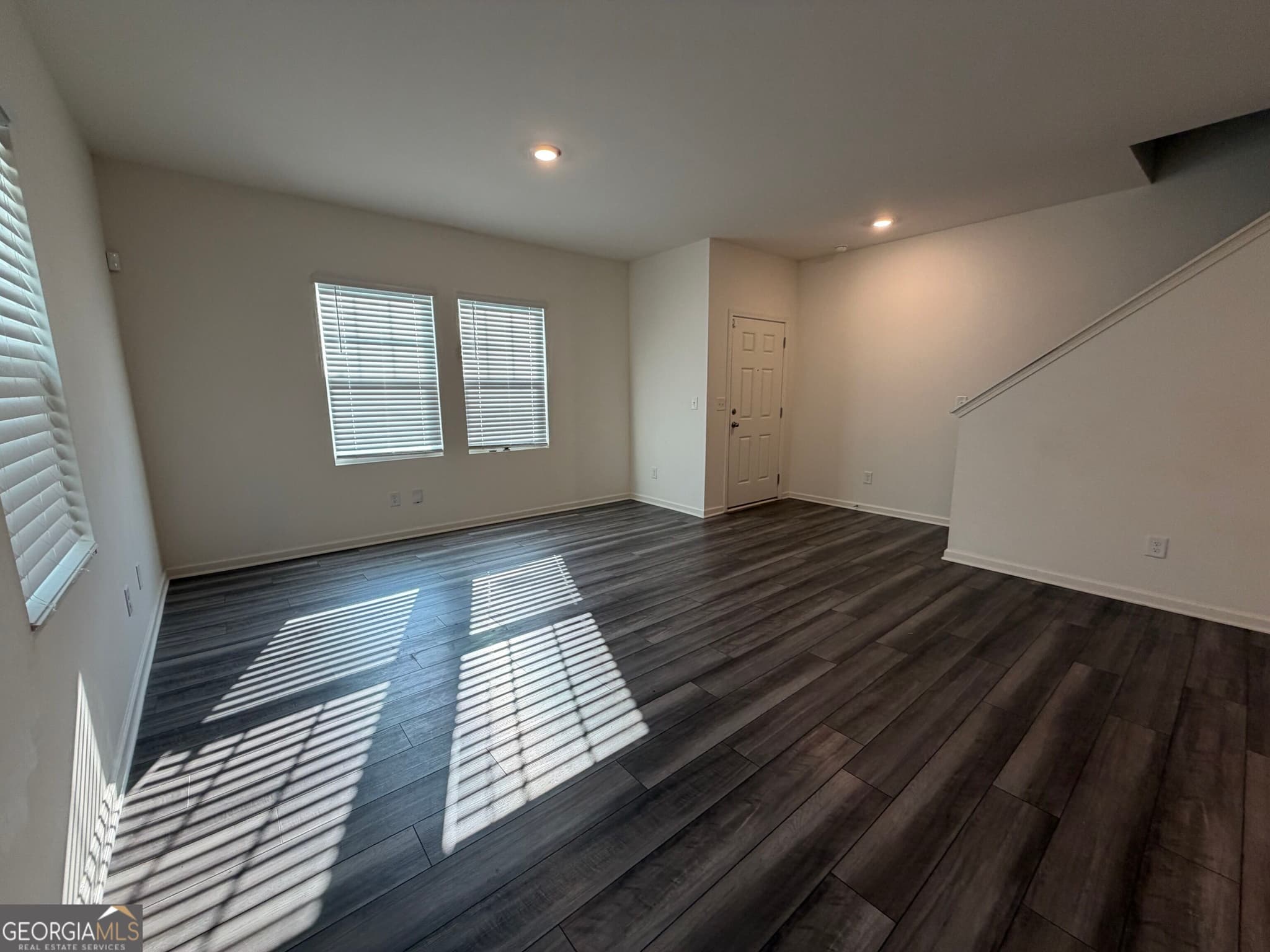 3 bedroom, 2.5 bathroom, 1,594 sq ft townhouse for rent at 2692 Toucan Way, Atlanta, GA 30331 for $2,050 a month — photo 4
