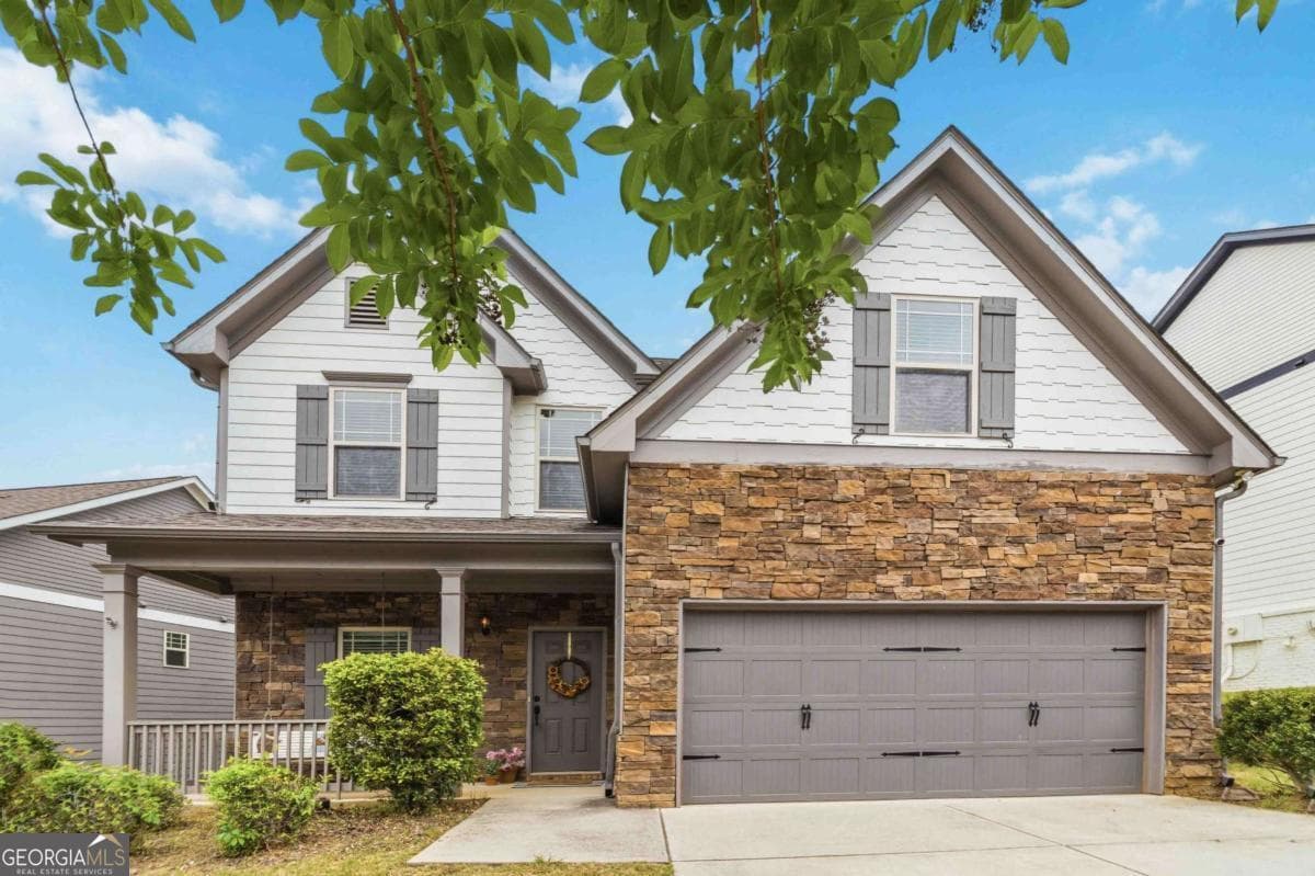 5 bedroom, 3 bathroom, 2,191 sq ft single family residence sold at 4830 Clarkstone Drive, Flowery Branch, GA 30542