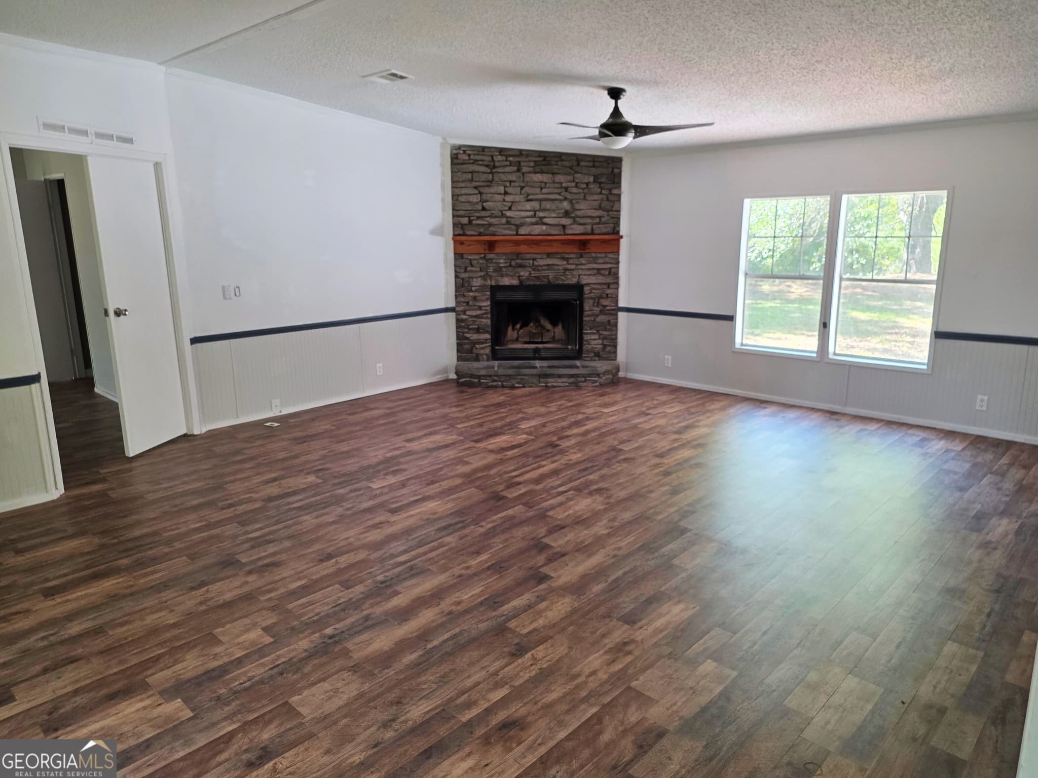 3 bedroom, 2 bathroom, 1,596 sq ft single family residence for sale at 133 Joe Oglesby Road, Portal, GA 30450 — photo 4