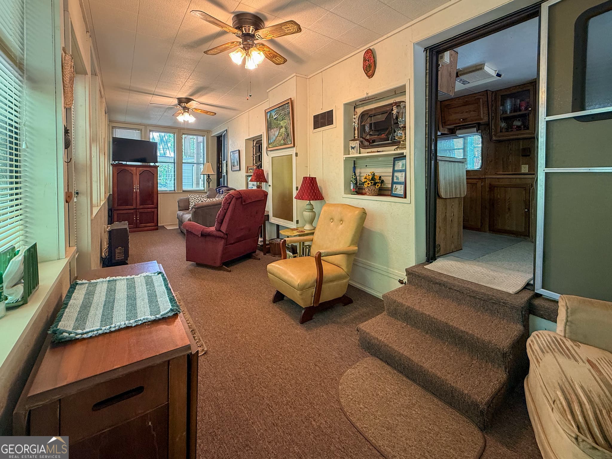 1 bedroom, 1 bathroom, 184 sq ft single family residence for sale at 51 Mountain Park Boulevard, Cleveland, GA 30528 — photo 5