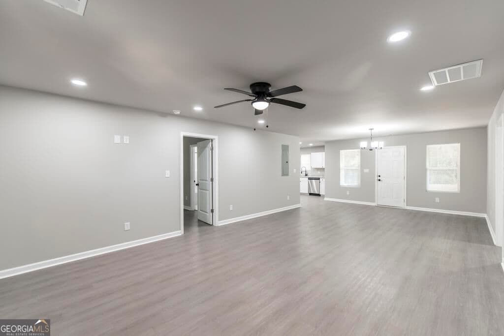 3 bedroom, 2 bathroom, 1,364 sq ft duplex for rent at 202B West Street, Warner Robins, GA 31088 for $1,900 a month — photo 3