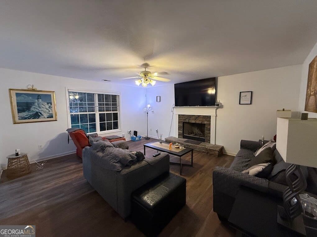 4 bedroom, 3 bathroom, 2,208 sq ft single family residence for sale at 1364 webb meadows Court, Loganville, GA 30052 — photo 8