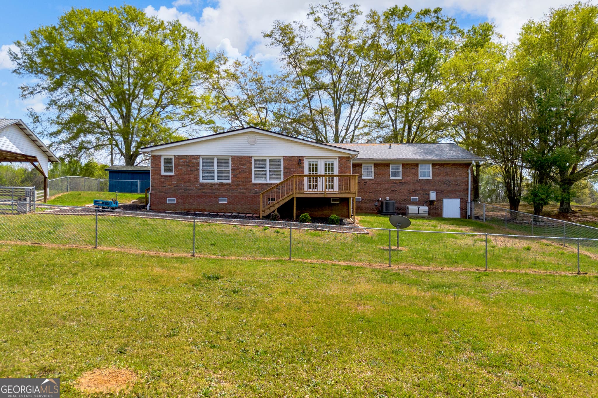 4 bedroom, 3.5 bathroom, 2,388 sq ft single family residence for rent at 450 N Clarks Creek Road, Martin, GA 30557 for $2,500 a month — photo 7