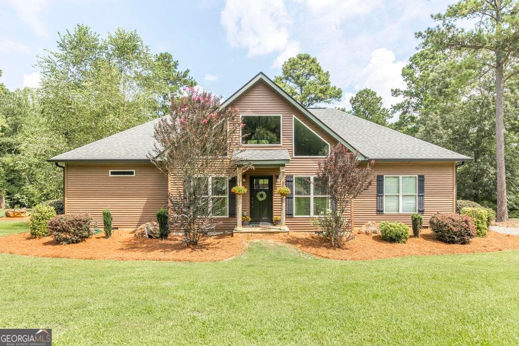 3 bedroom, 2 bathroom, 2,334 sq ft single family residence sold at 865 Ga Highway 26, Elko, GA 31025
