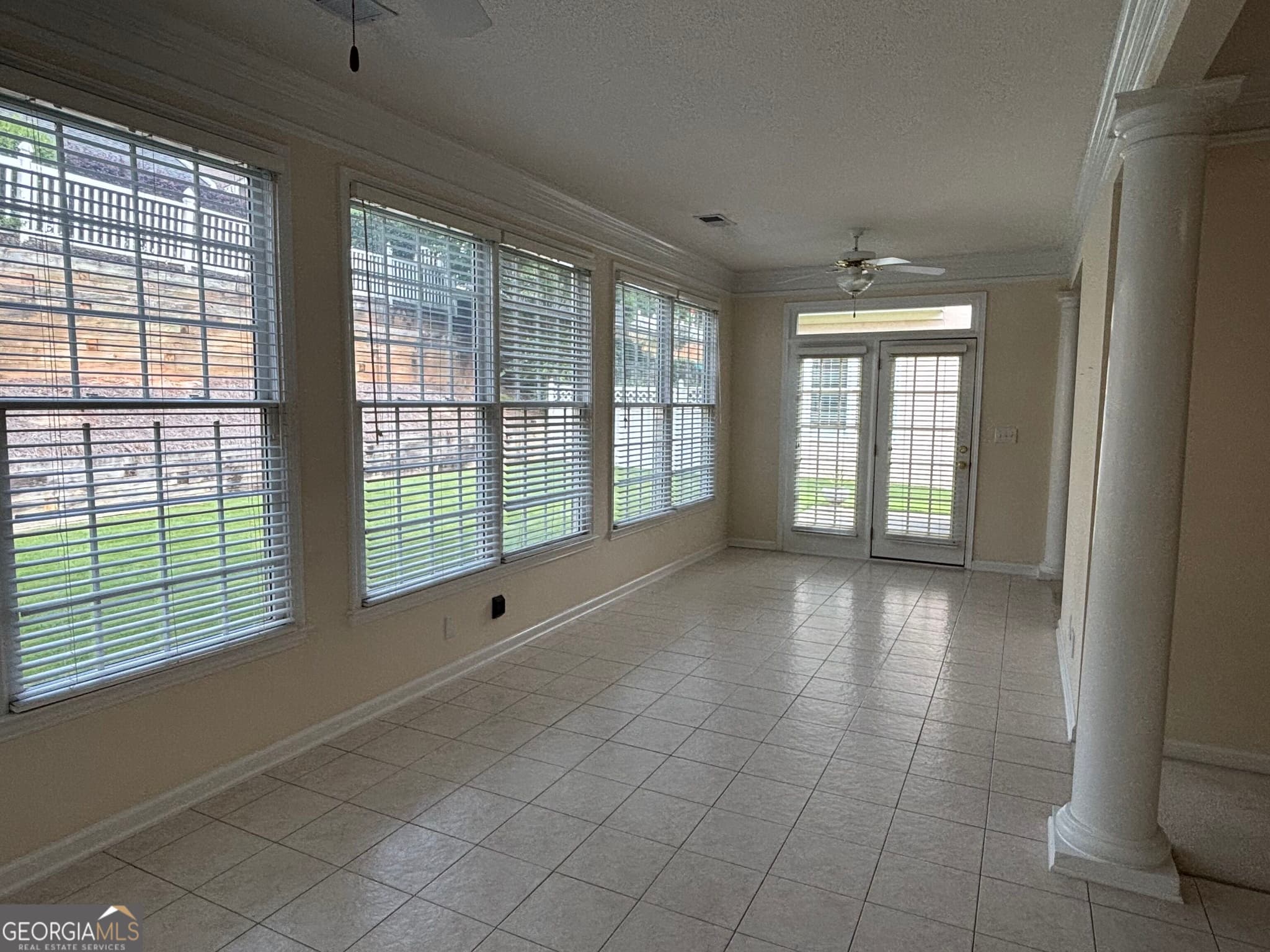 2 bedroom, 2 bathroom, 1,831 sq ft single family residence for sale at 126 Augusta Drive, Peachtree City, GA 30269 — photo 5