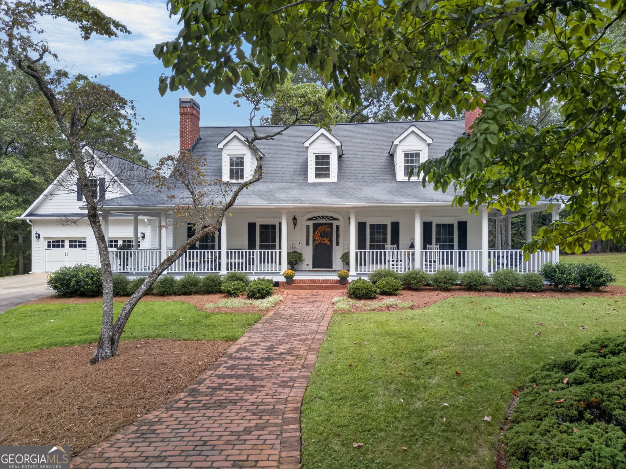4 bedroom, 2.5 bathroom, 3,435 sq ft single family residence for sale at 7400 Banks Mill Road, Douglasville, GA 30135 — photo 3