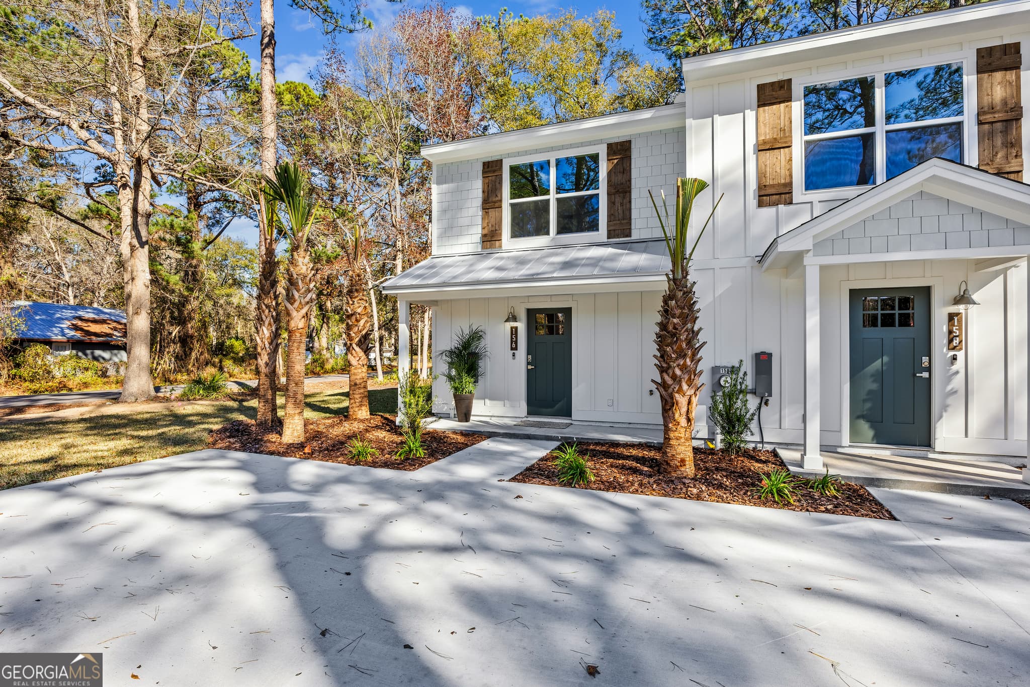2 bedroom, 1.5 bathroom, 1,090 sq ft townhouse for sale at 184 Clarks Bluff Road, Kingsland, GA 31548 — photo 2