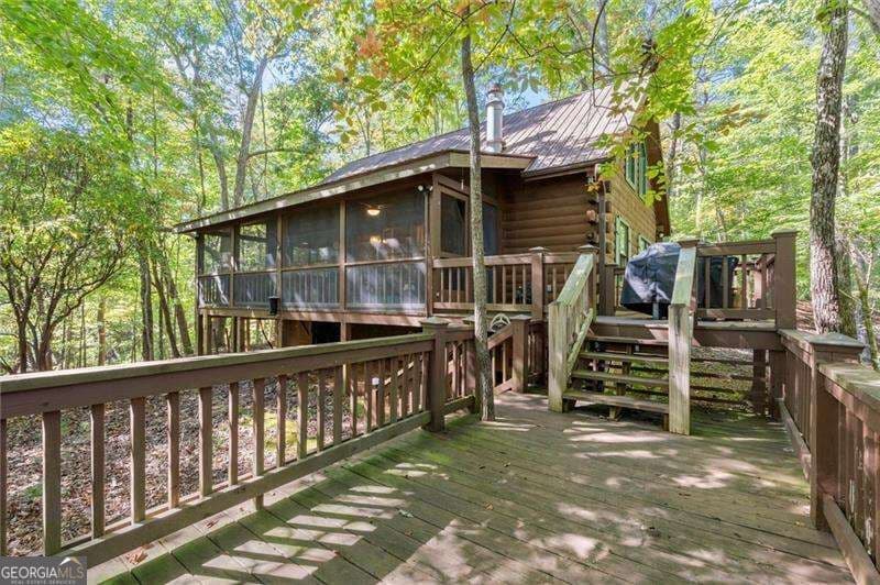 3 bedroom, 1 bathroom, 1,024 sq ft cabin,single family residence for sale at 726 Cherry Lake Drive, Blue Ridge, GA 30513 — photo 8