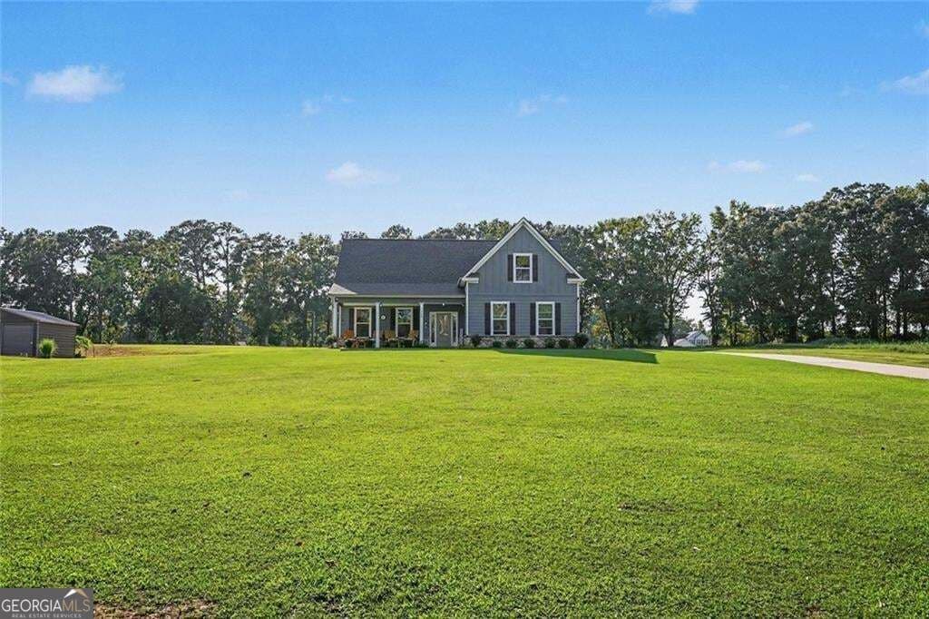 5 bedroom, 3.5 bathroom, 2,641 sq ft single family residence for sale at 140 Austin Drive, Mcdonough, GA 30252 — photo 6