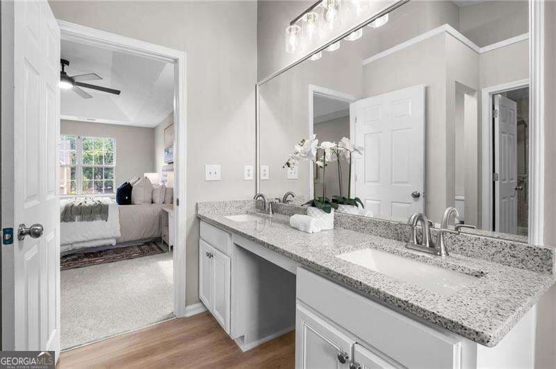 6 bedroom, 3.5 bathroom, 3,876 sq ft single family residence for sale at 5077 Newpark Drive, Acworth, GA 30101 — photo 6