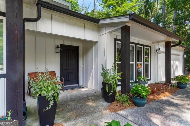 3 bedroom, 2 bathroom single family residence for rent at 2985 Christophers Court, Marietta, GA 30062 for $3,000 a month — photo 1 of 1